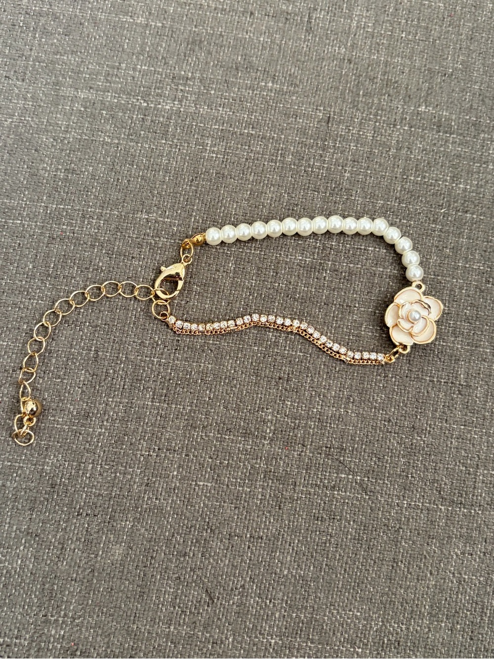 MINDEKA Gold Plated Pearl & Cubic Zirconia Flower Bracelet